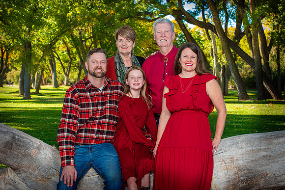 2062-SetzerFamily-WillowPondPhoto2024