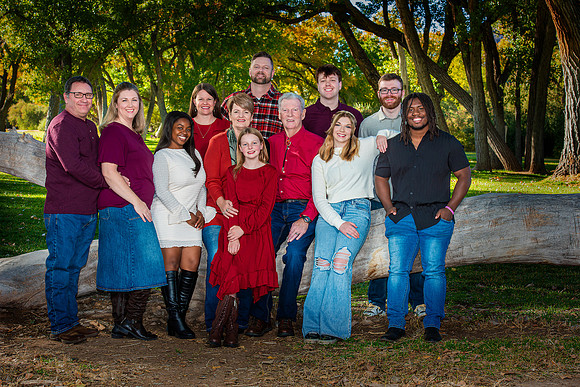 2066-SetzerFamily-WillowPondPhoto2024